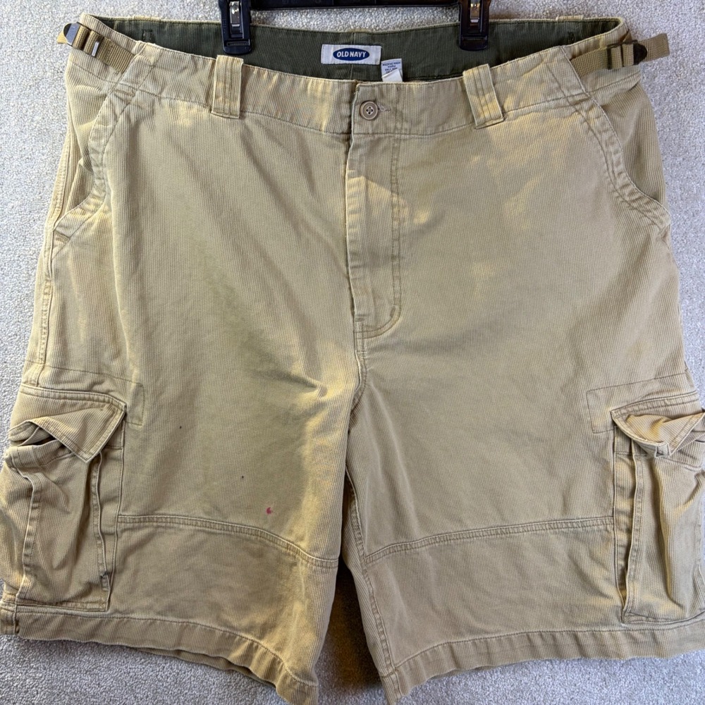 Vintage Old Navy Corduroy Cargo Shorts‎ Men's 42x11 Tan Y2K Grunge Skater STAINS